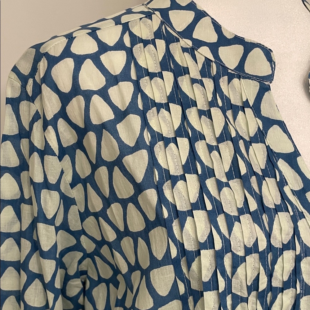 Bluththreads Tunic Top - Picture 2 of 10